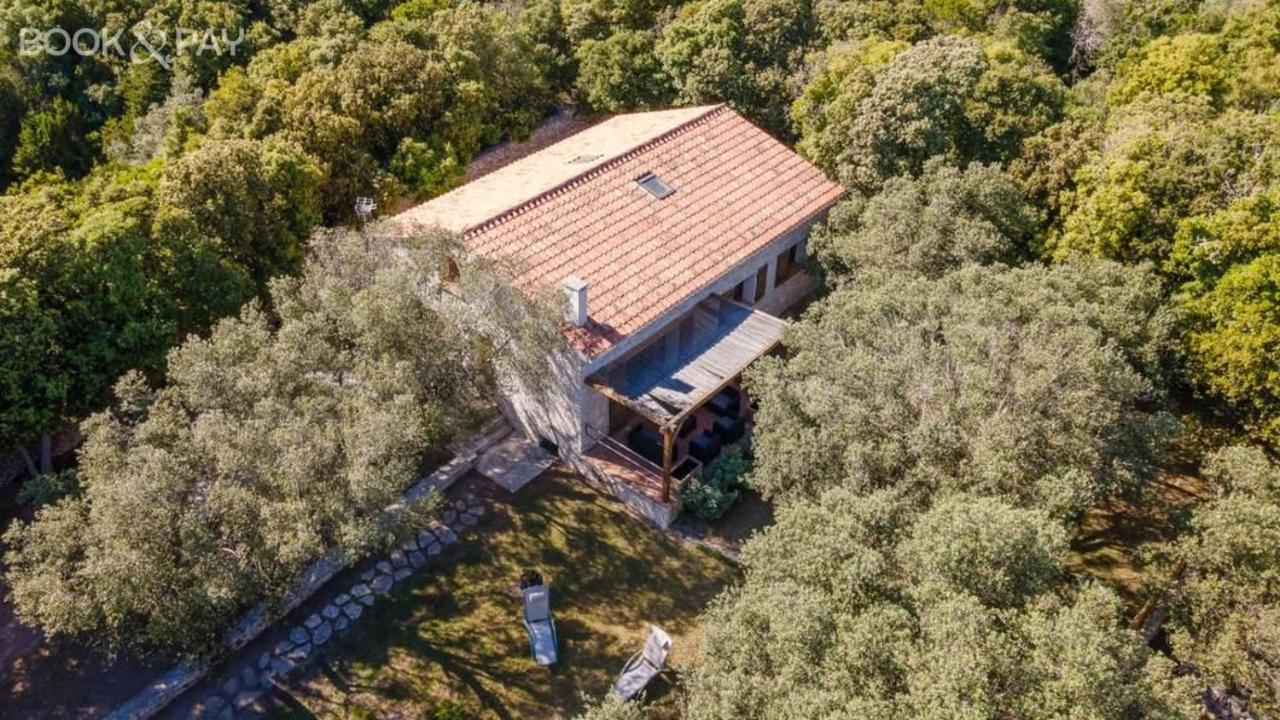 Villa Colombo Bonifacio  Bagian luar foto